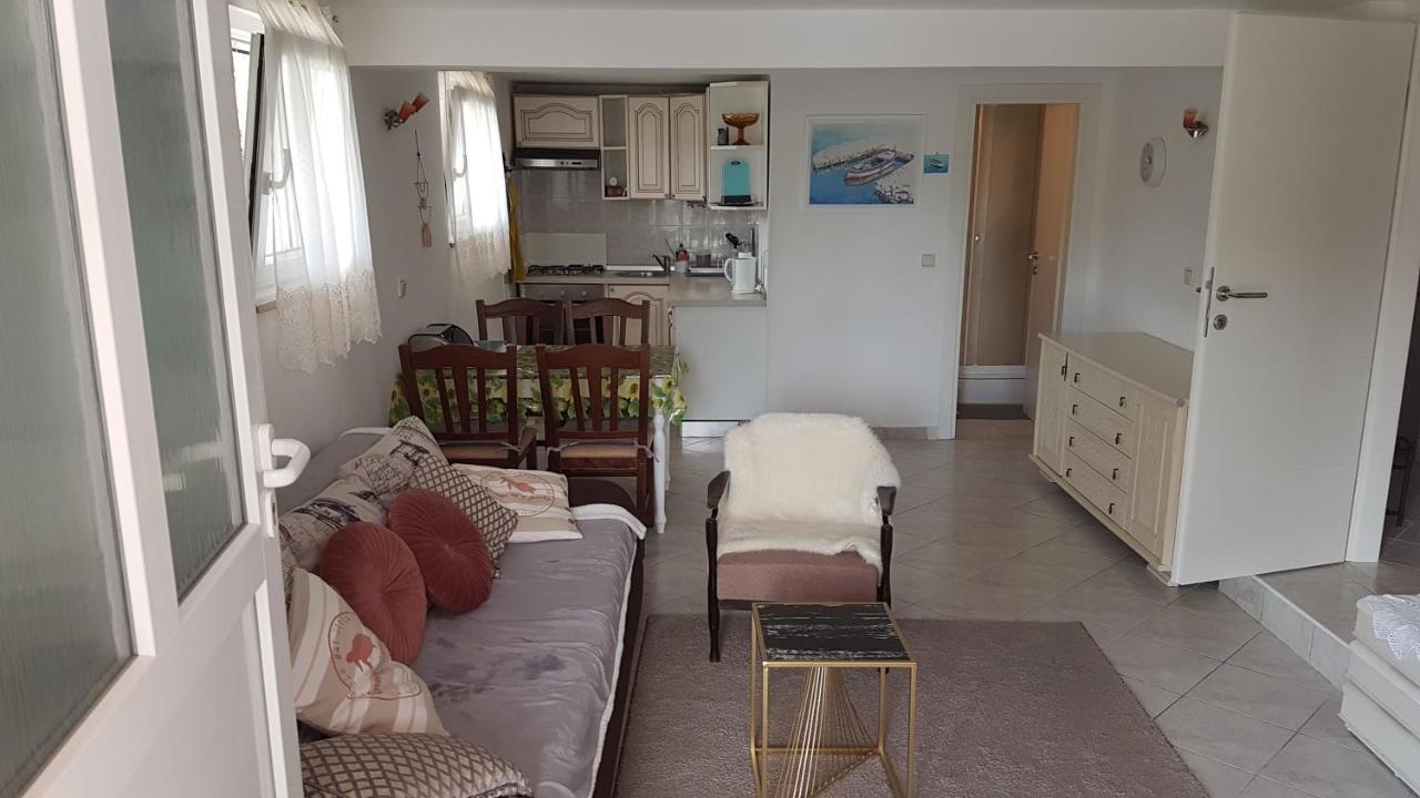Apartment Branka Labin  Buitenkant foto